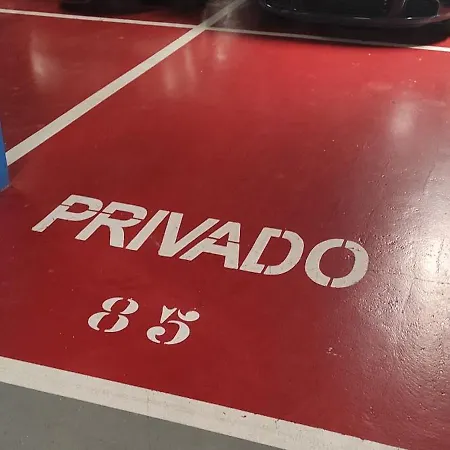 Apartment Plaza Mayor Humedo Con Parking Incluido *