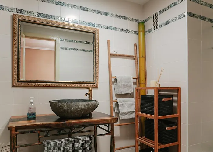 Piso Plaza Mayor Humedo Con Parking Incluido *