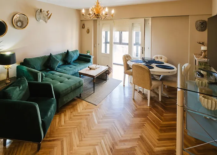 Piso Plaza Mayor Humedo Con Parking Incluido * ليون