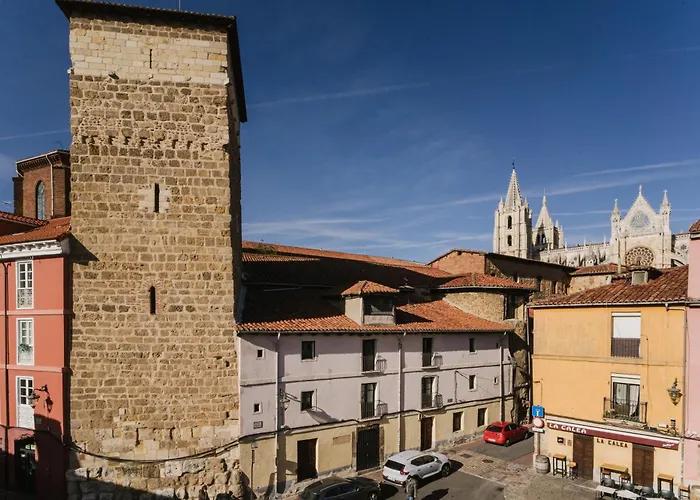 Piso Plaza Mayor Humedo Con Parking Incluido