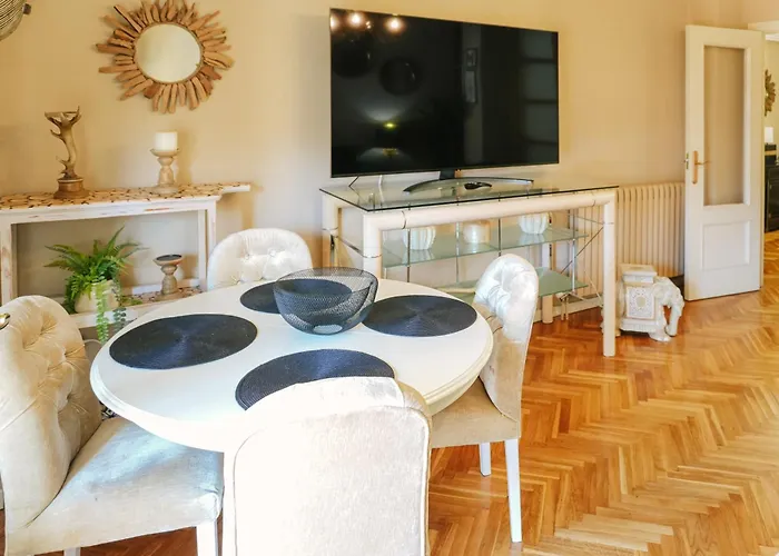 شقة Piso Plaza Mayor Humedo Con Parking Incluido *