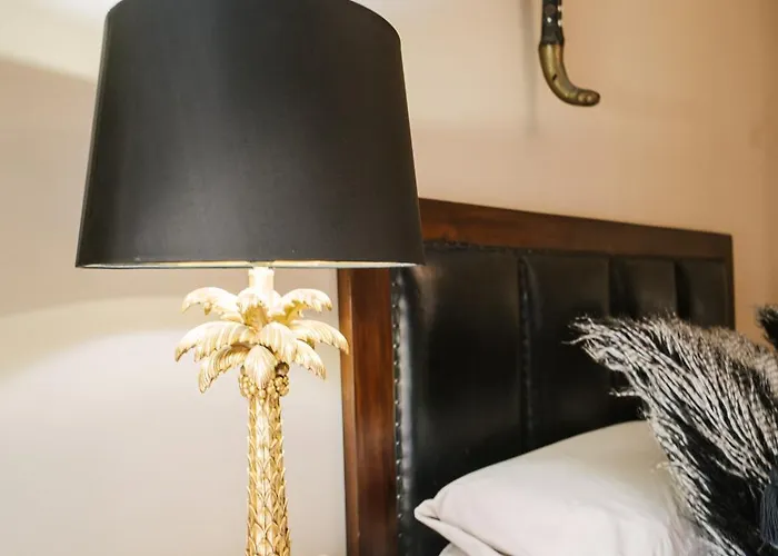 Piso Plaza Mayor Humedo Con Parking Incluido * ليون